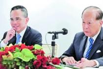 李嘉诚分家产：大哥李泽钜表示弟弟若不满意可与李泽楷交换