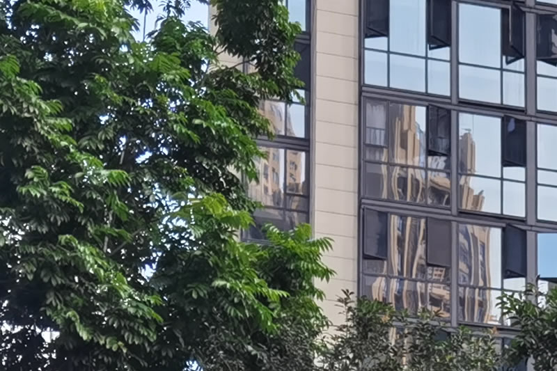 离婚协议约定房屋归女方和女儿所有且在女儿十八岁之前不得出卖有效