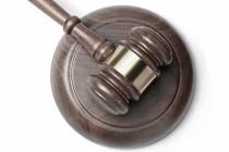 一人有限公司股东的配偶应否对公司债务承担连带责任?